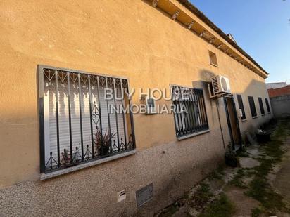 Vista exterior de Casa o xalet en venda en Villaluenga de la Sagra