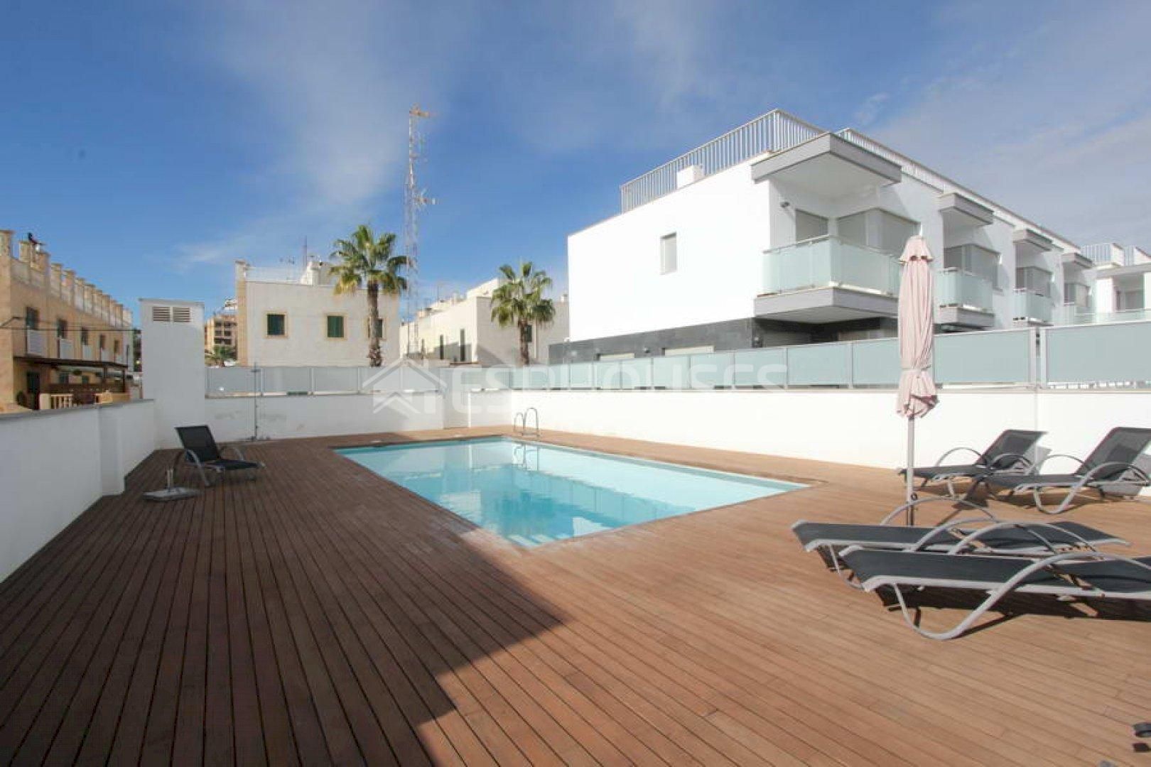 Piscina de Casa o chalet en venta en Guardamar del Segura con Aire acondicionado, Calefacción y Terraza