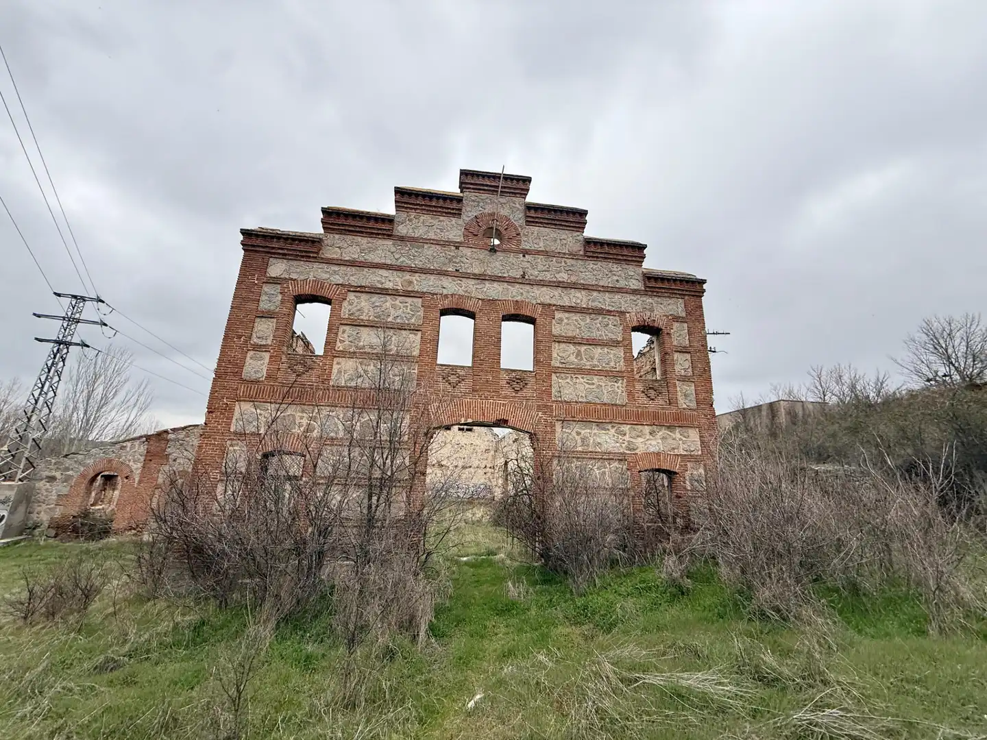 Vista exterior de Terreno industrial en venta en Ávila