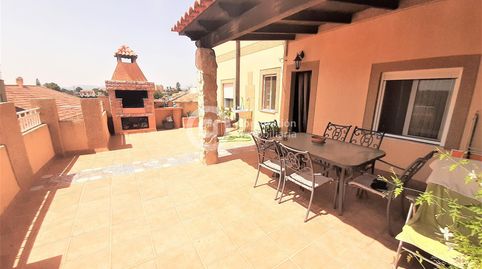Casa con tres dormitorios y terraza, en Virgen de las Huertas