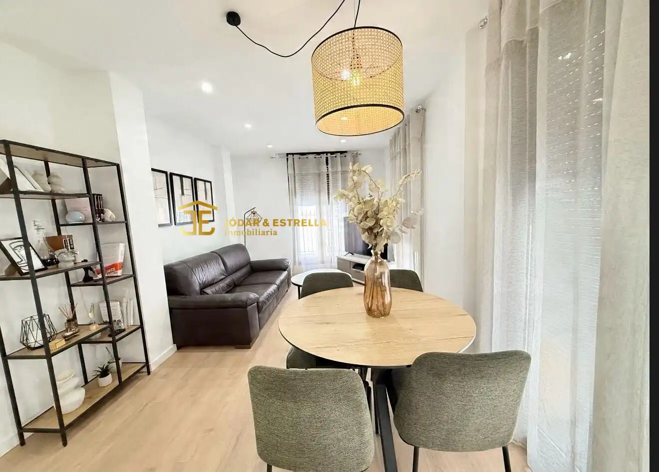 Apartamento con terraza en venta en Lorca Ciudad