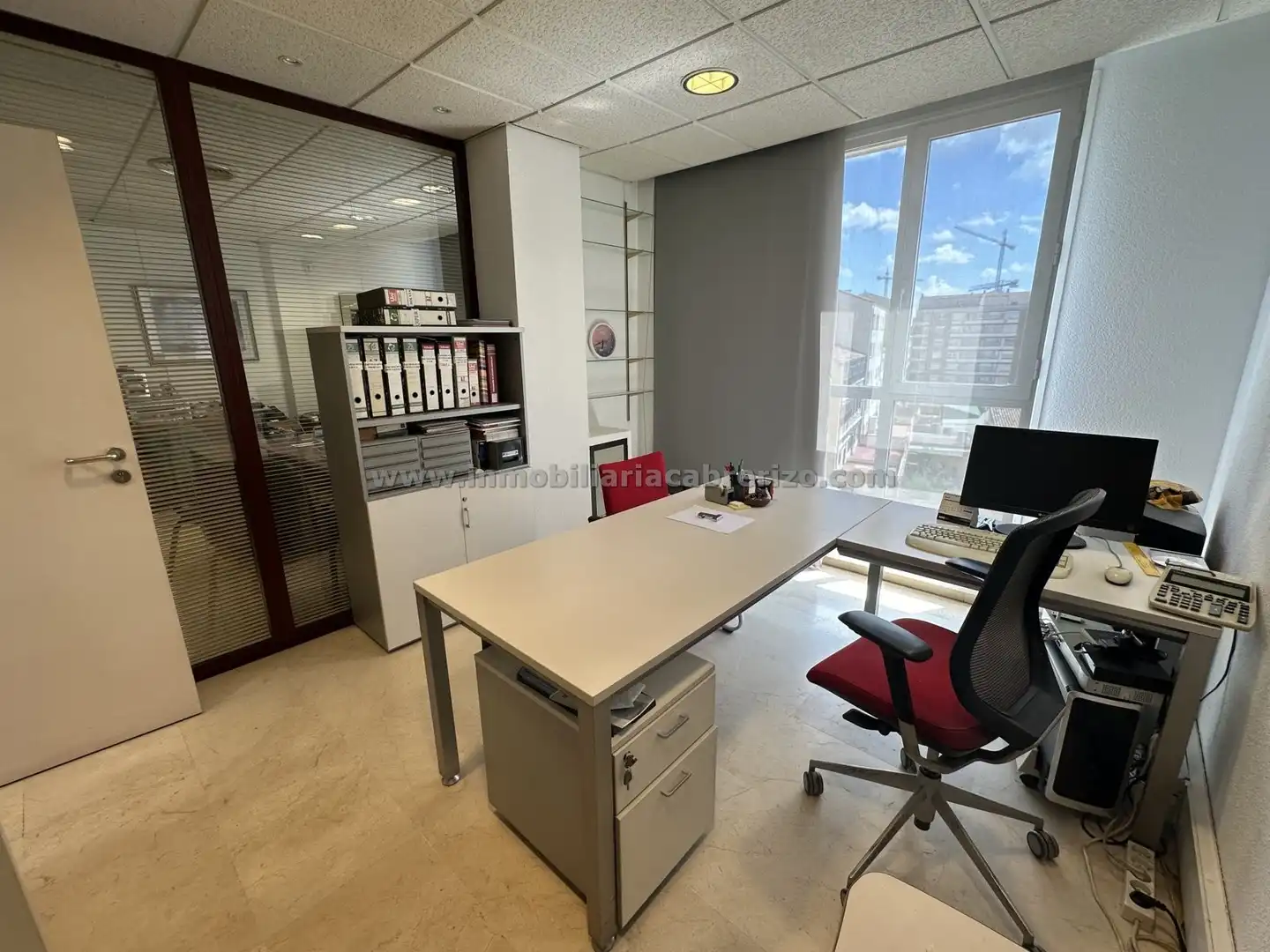 Ufficio con ascensore in vendita a Calle General Vara de Rey, imagen 11