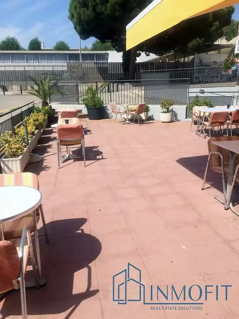 Local comercial en venta en El Molí-El Rieral, imagen 4