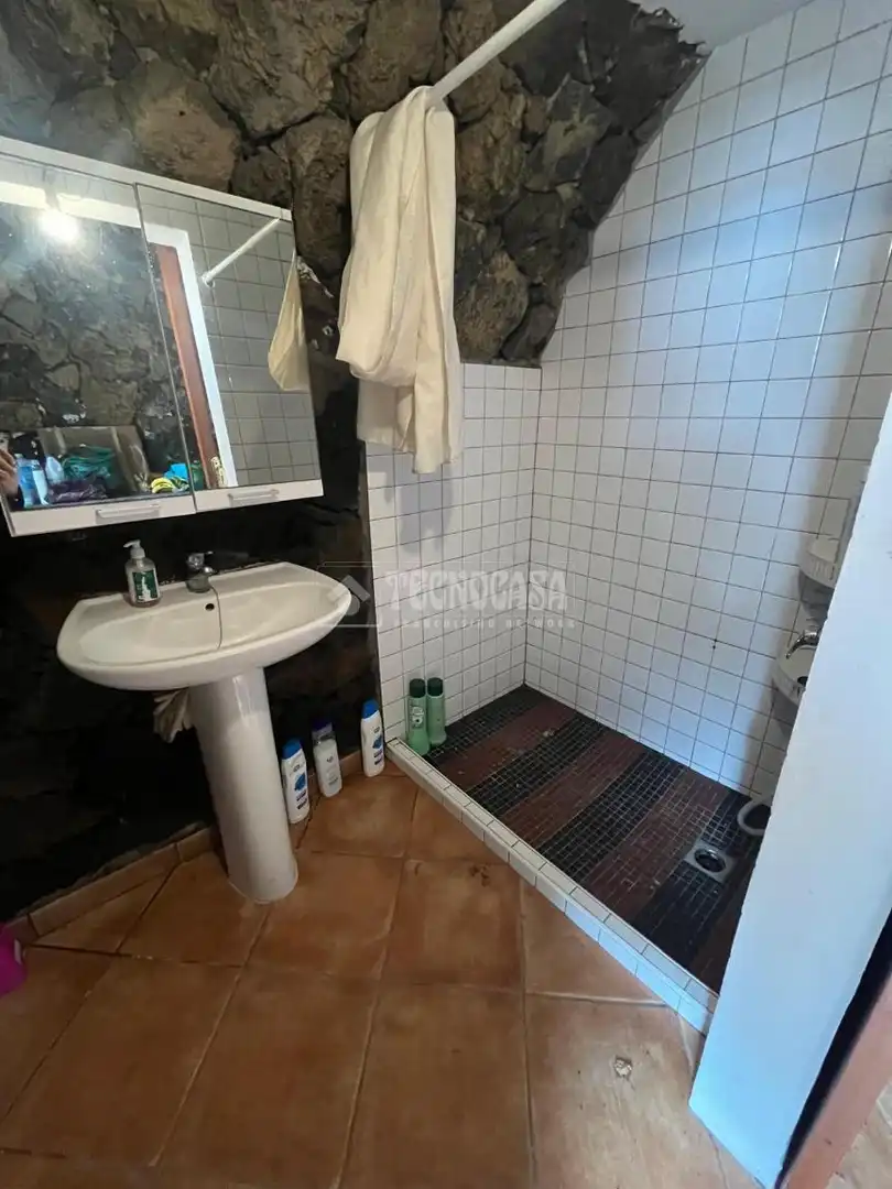 Bathroom of Houses for sale in El Paso  with Private garden and Terrace