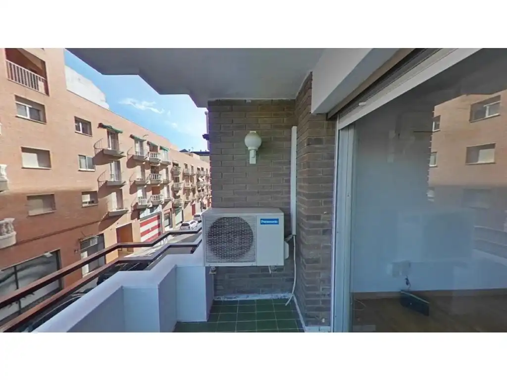 Piso con ascensor en venta en Calle Angel Guimera, imagen 5