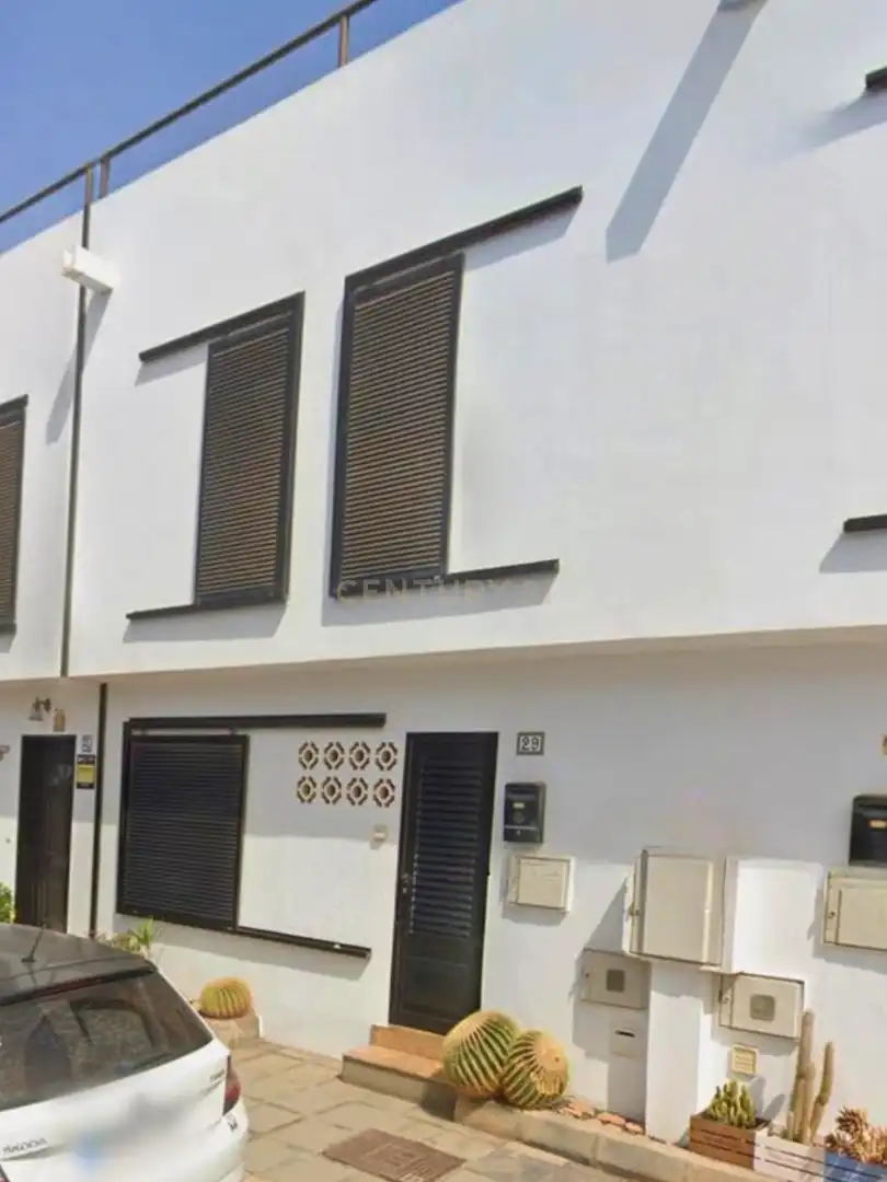 Vista exterior de Apartament en venda en Arrecife