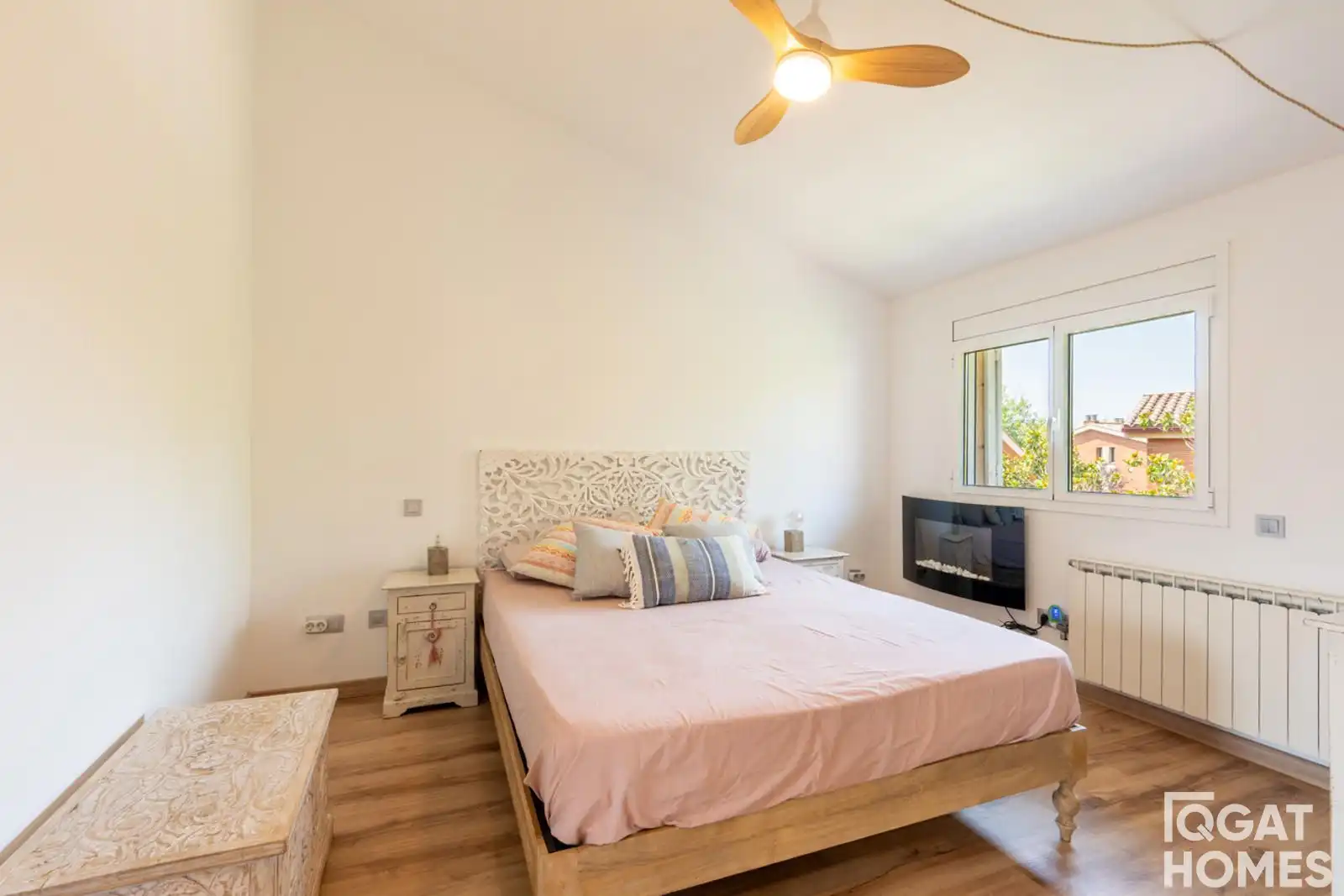 Habitación de Casa adosada en venta en Sant Cugat del Vallès con Aire acondicionado, Calefacción y Trastero