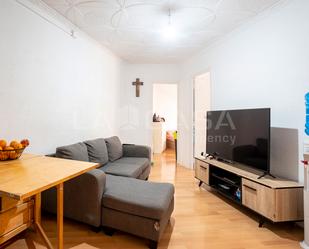 Living room of Flat for sale in L'Hospitalet de Llobregat
