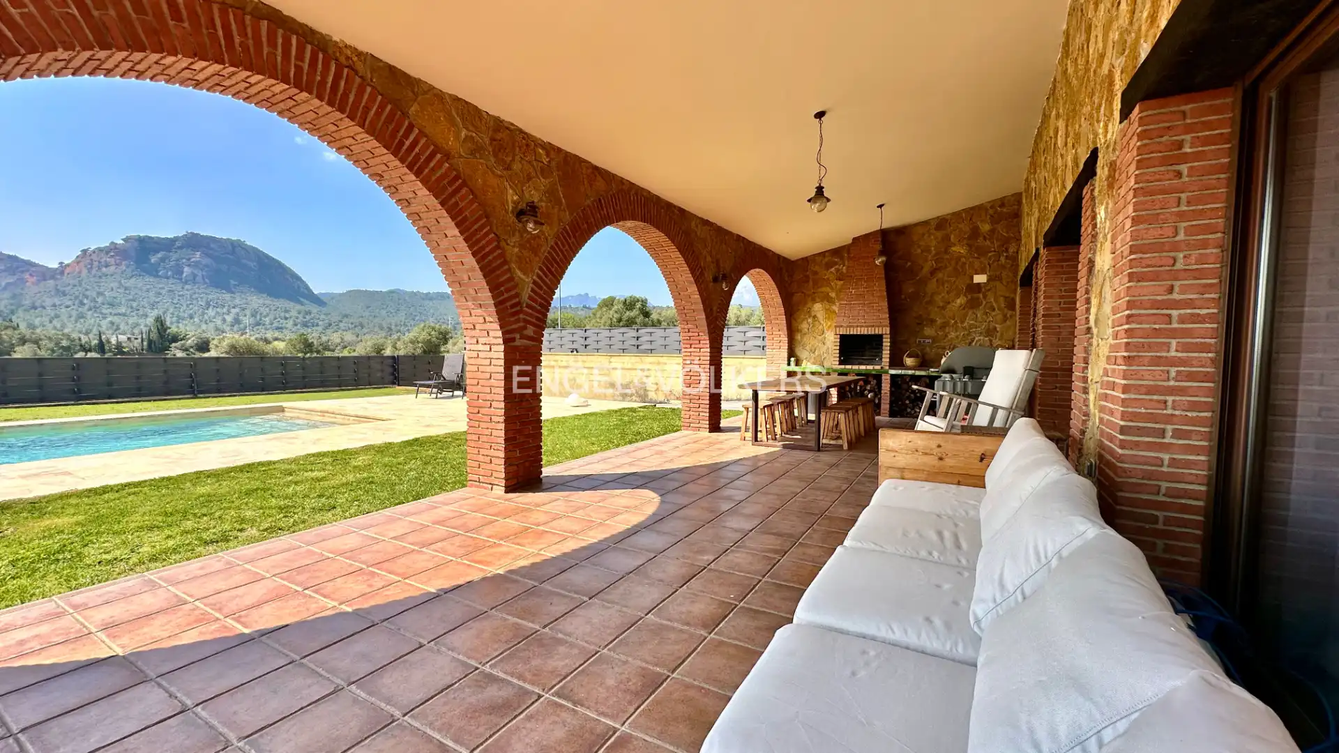 Terrace of Houses for sale in Vilanova d'Escornalbou  with Air Conditioner, Heating and Private garden
