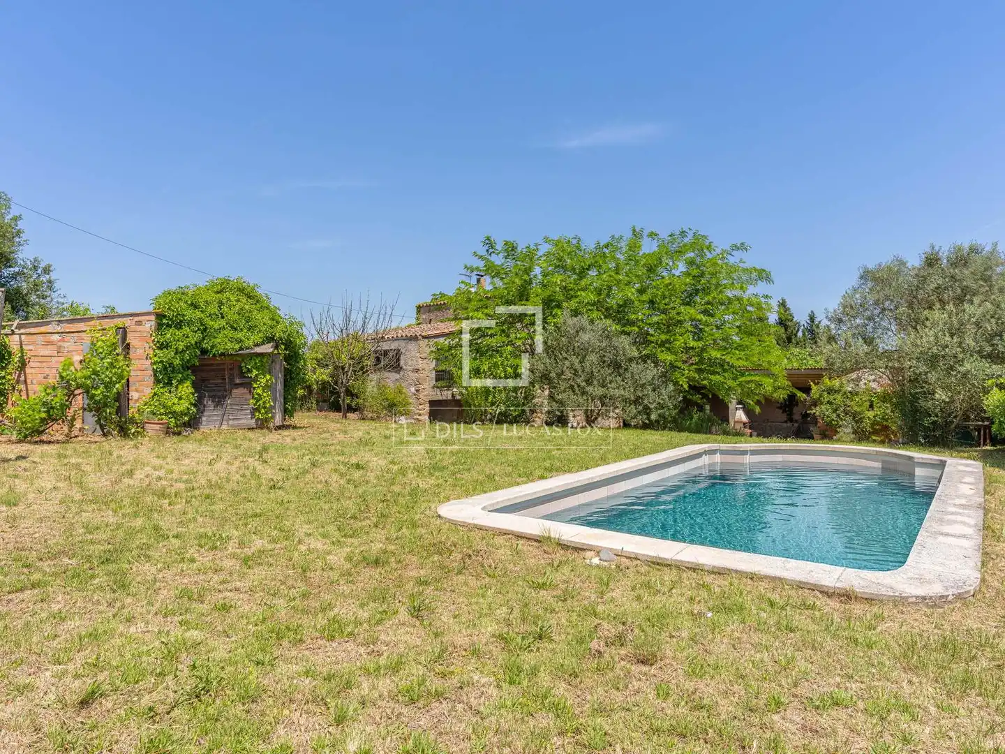 Casa rústica amb piscina en venda a Vilopriu, imagen 17