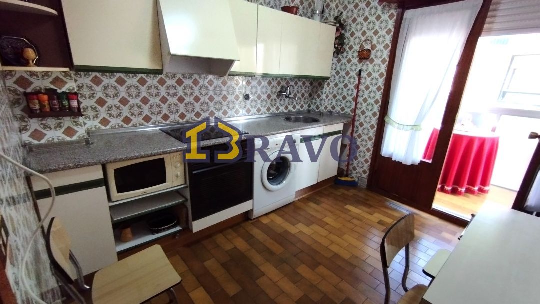 Kitchen of Flat for sale in Medina de Pomar  with Heating, Terrace and Furnished
