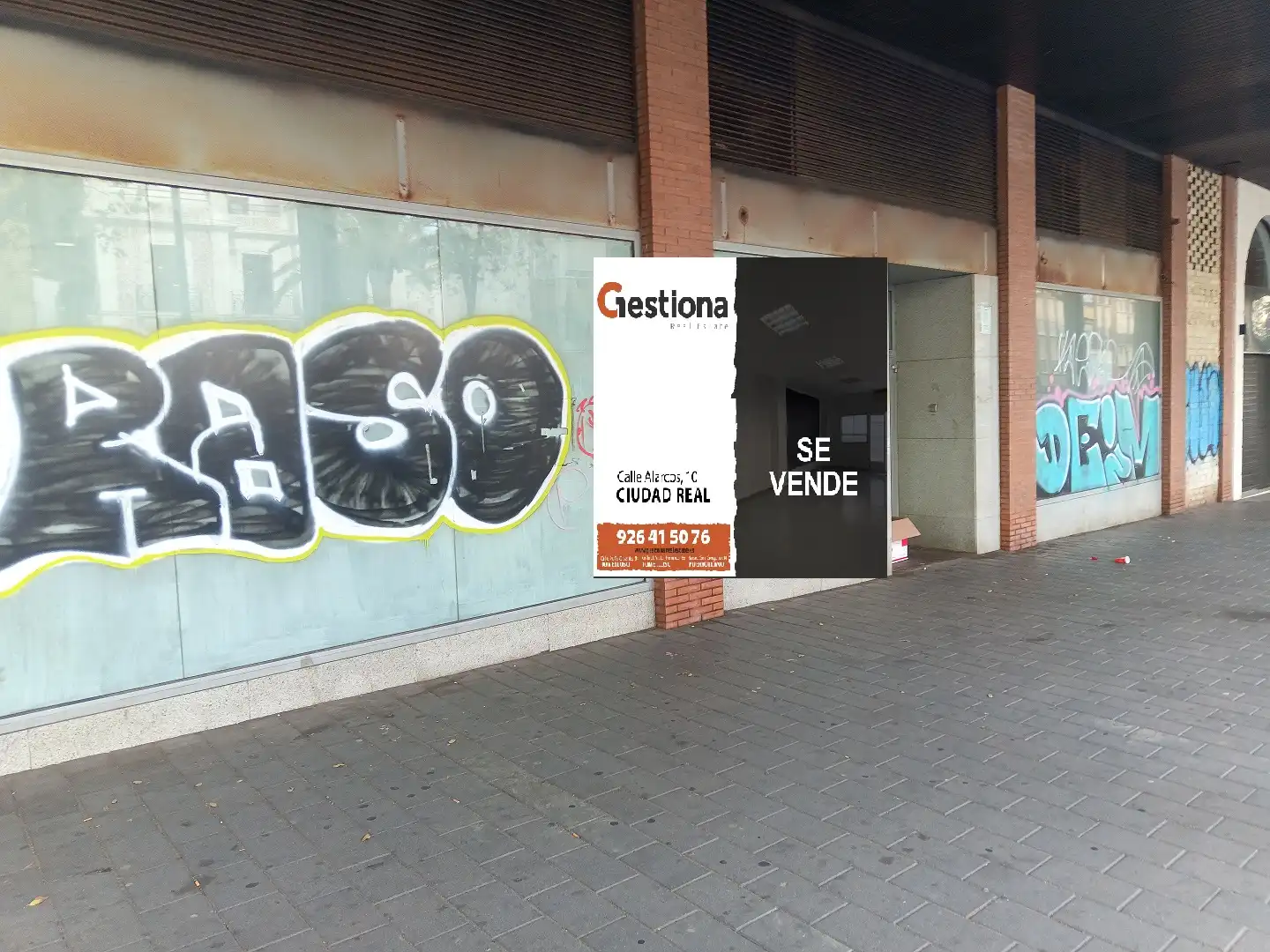 Local comercial en venta en Ronda Ciruela