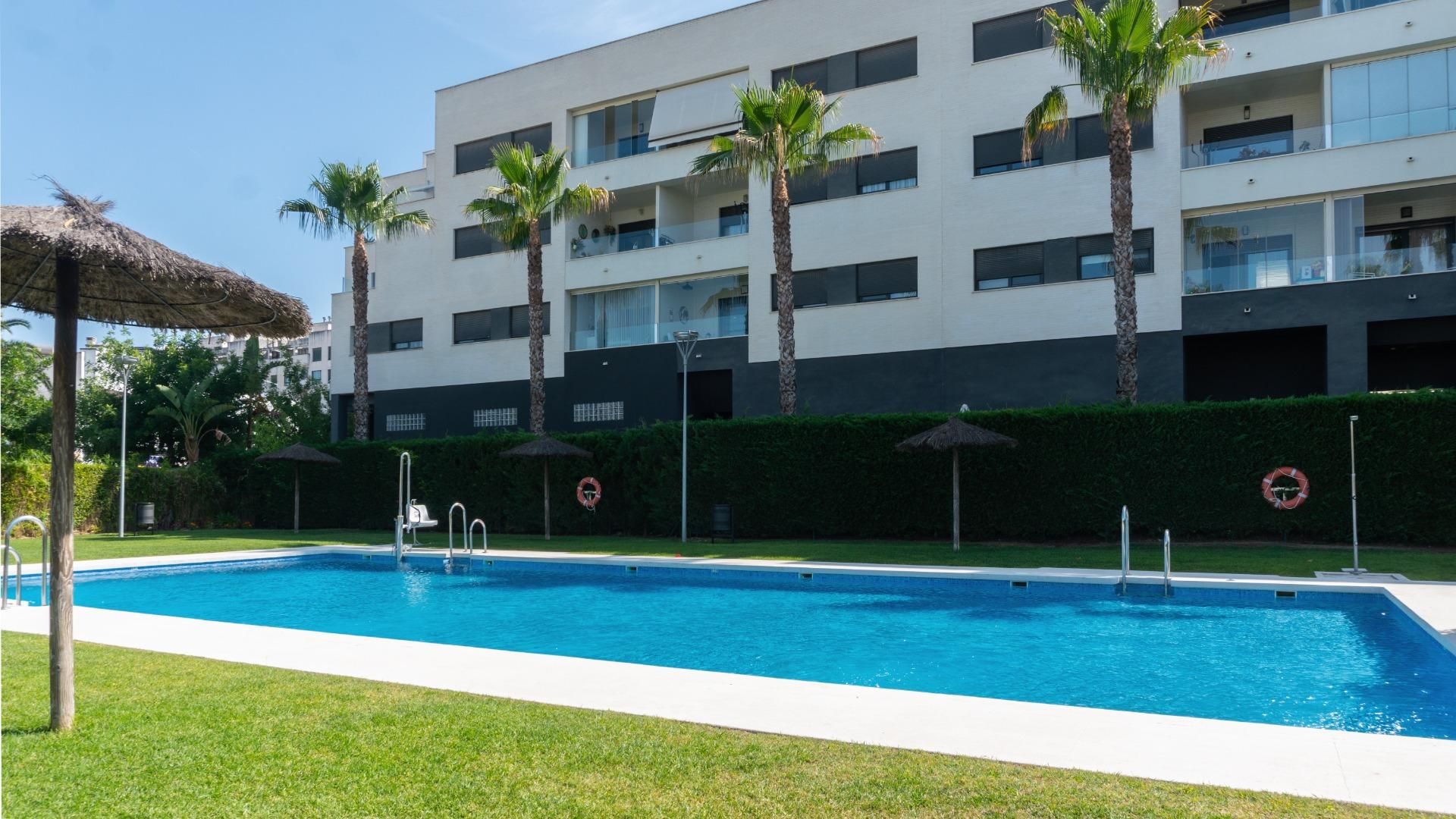 Swimming pool of Flat to rent in Jerez de la Frontera  with Air Conditioner, Terrace and Swimming Pool