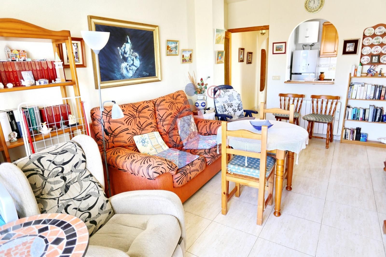 Sala d'estar de Apartament en venda en Guardamar del Segura amb Calefacció, Terrassa i Balcó