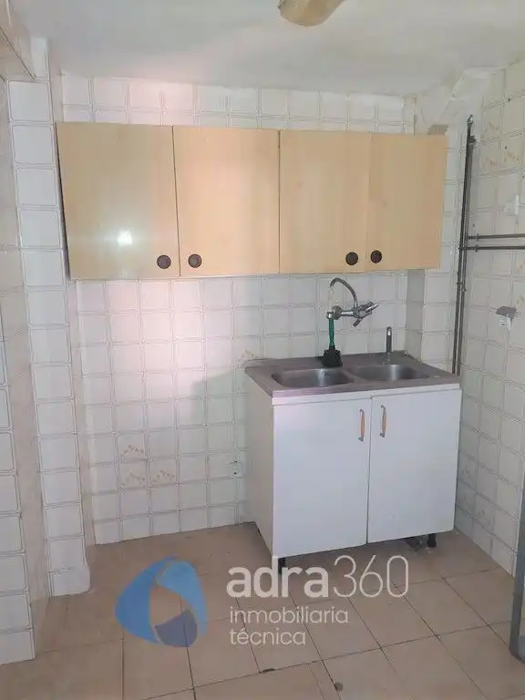 Business premises for sale in Ingenieros Pino y Amorena, imagen 11