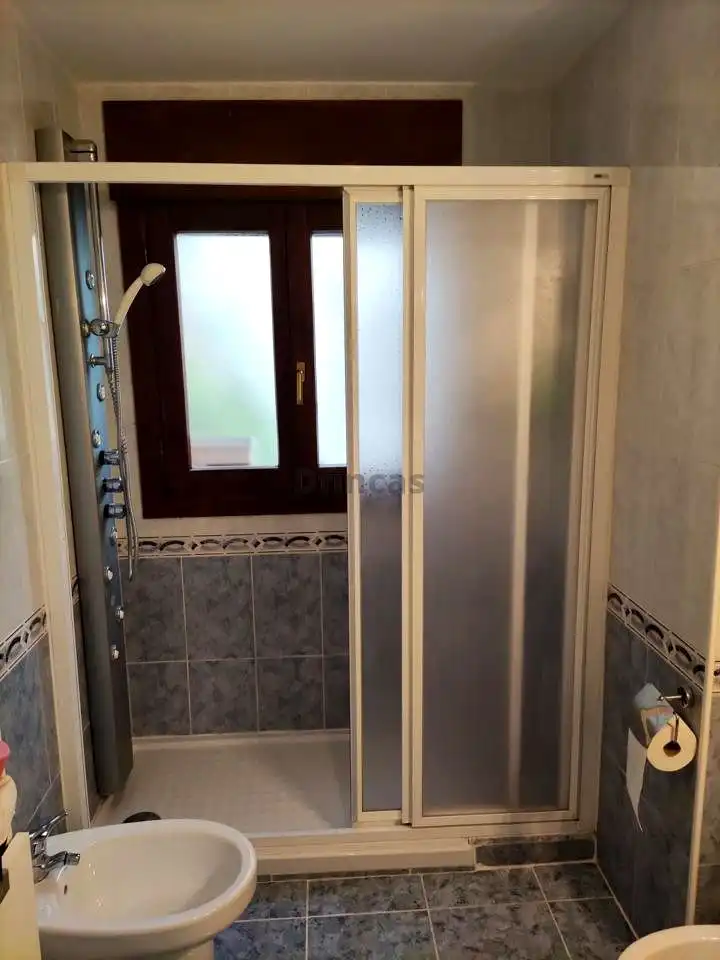 Bany de Dúplex en venda en Mora de Rubielos amb Calefacció i Traster