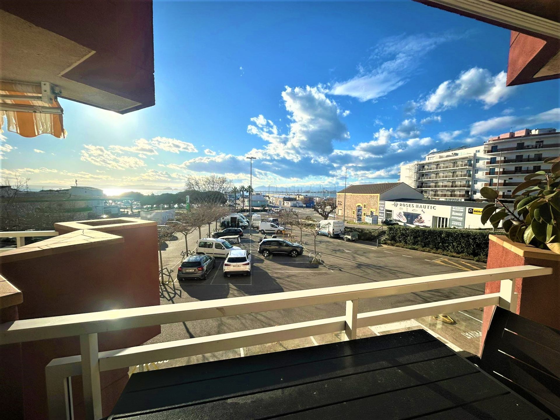 Vista exterior de Apartamento en venta en Roses con Aire acondicionado, Calefacción y Terraza