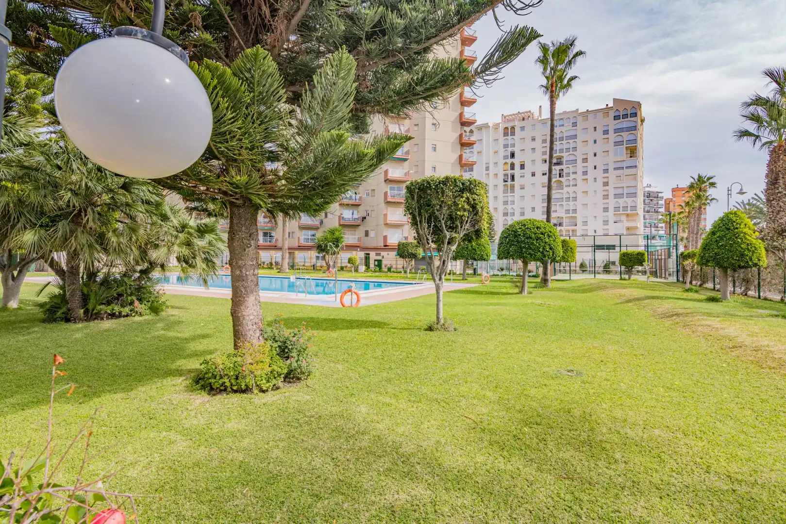 Apartamento con piscina en venta en Paseo REINA SOFIA 3, imagen 33