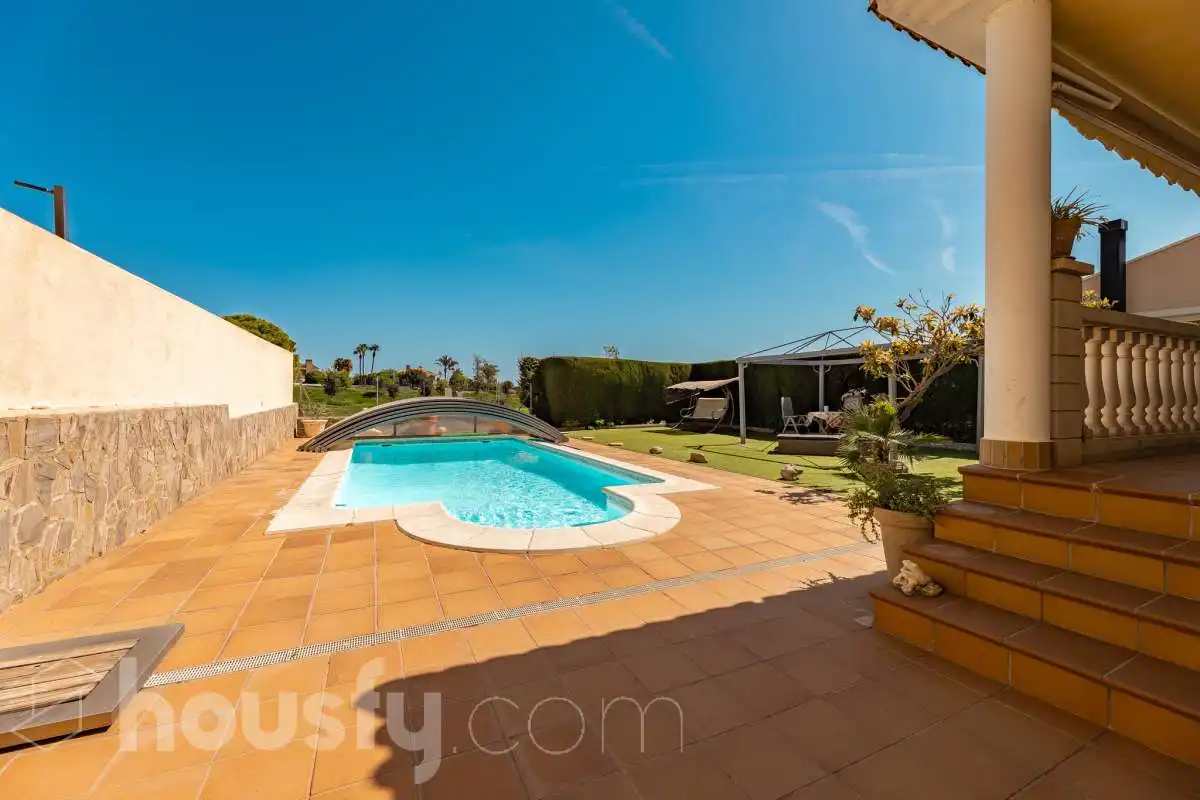 Jardín de Casa o chalet en venta en Calafell con Aire acondicionado, Calefacción y Jardín privado