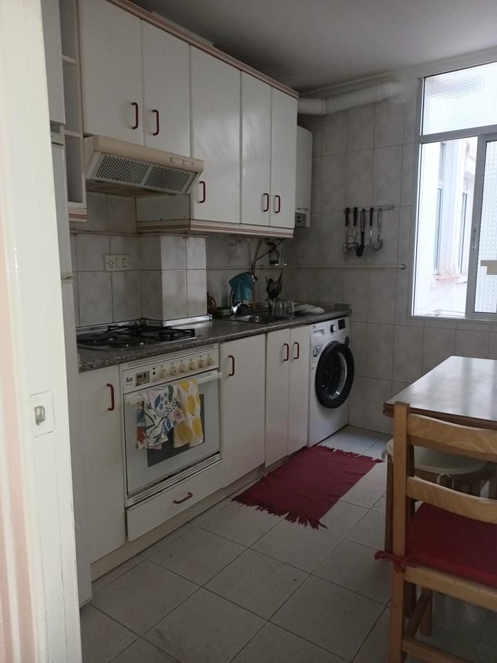 Kitchen of Flat to rent in  Zaragoza Capital  with Heating, Terrace and Furnished
