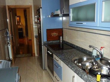 Appartamento con balcone in vendita a Centro