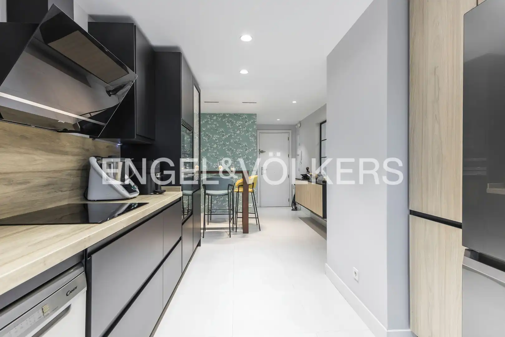 Flat for sale in Avenida de Pío XII, Castilla