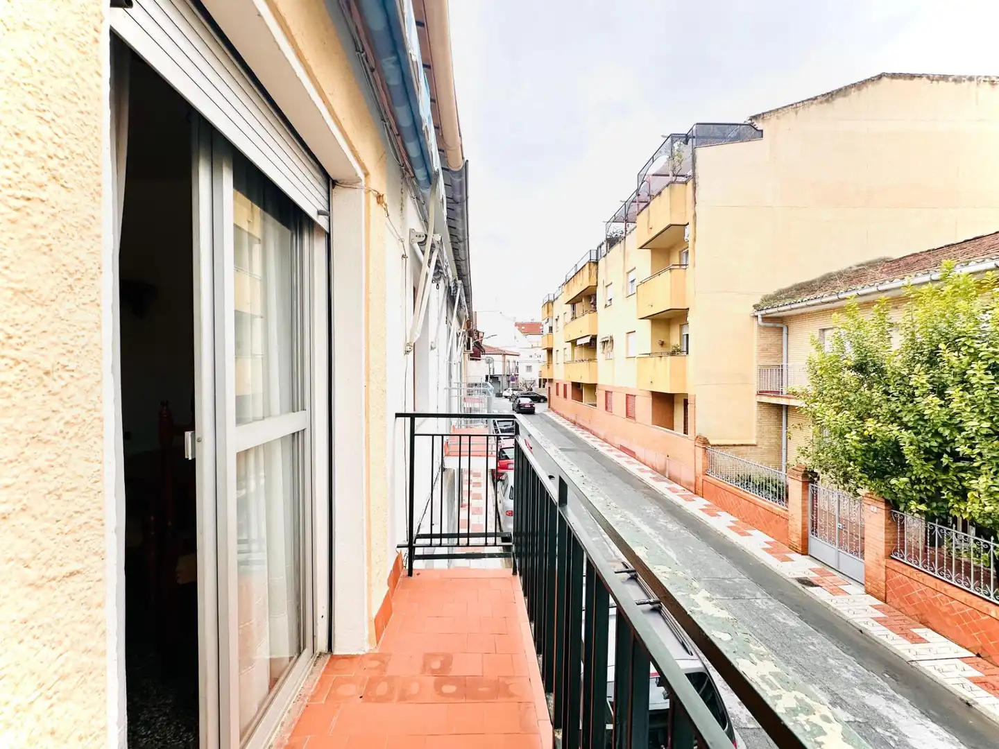 Vista exterior de Casa o xalet en venda en Maracena amb Terrassa i Traster