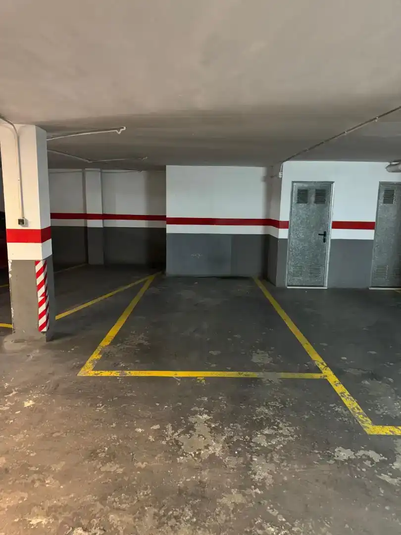 Parking de Piso en venta en Quart de Poblet con Trastero