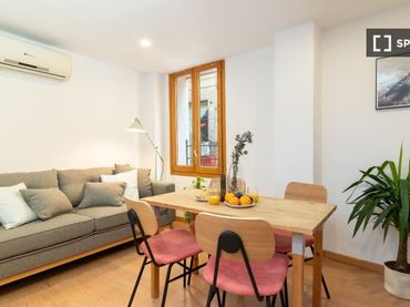 Appartamento con balcone in affitto a Ciutat Vella