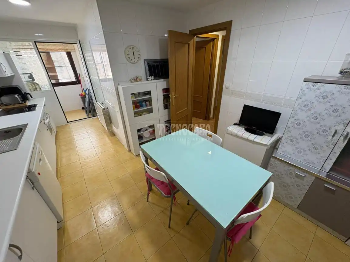 Habitación de Piso en venta en Valdemoro con Trastero