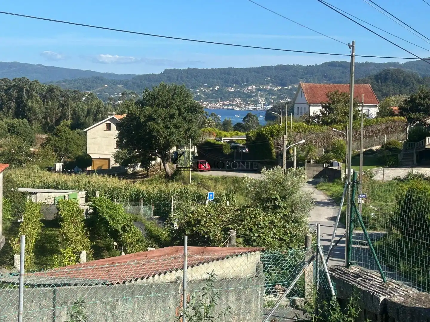 Houses for sale in Poio  with Private garden