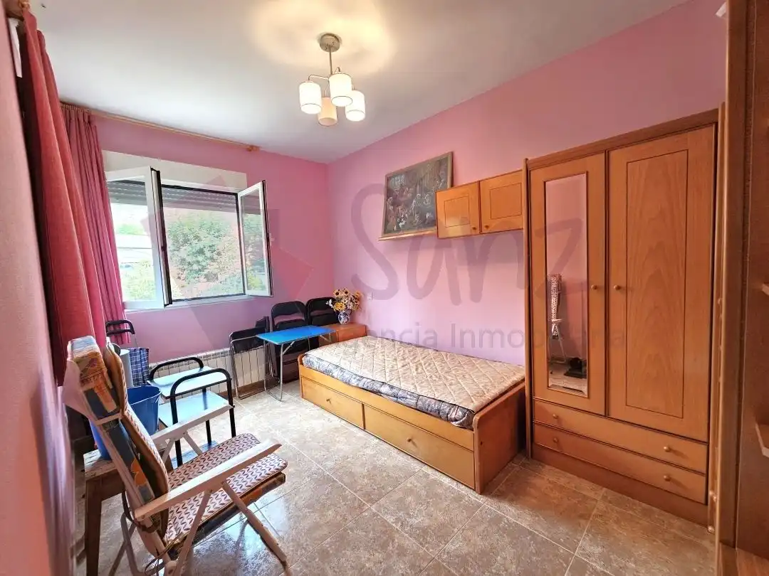 Bedroom of Detached homes for sale in Lagunilla del Jubera  with Heating, Private garden and Terrace