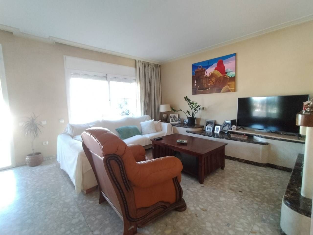 Sala d'estar de Casa o xalet en venda en Terrassa amb Aire condicionat, Jardí privat i Terrassa