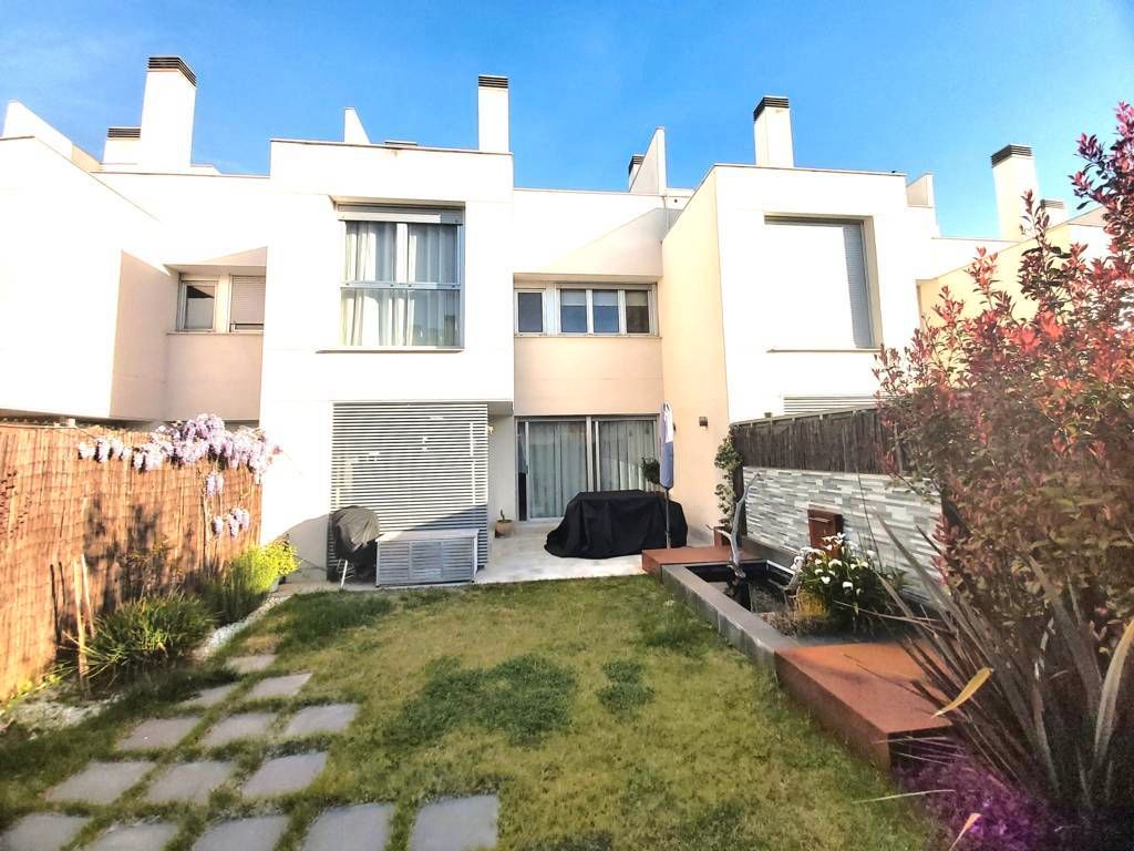 House or chalet for sale in Sur - PAU 4, Móstoles
