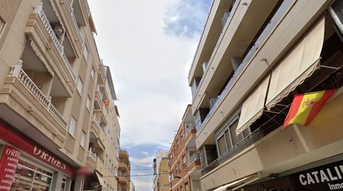 Foto 3 de Piso en venta en Moriones, Las Piscinas Naturales, Torrevieja