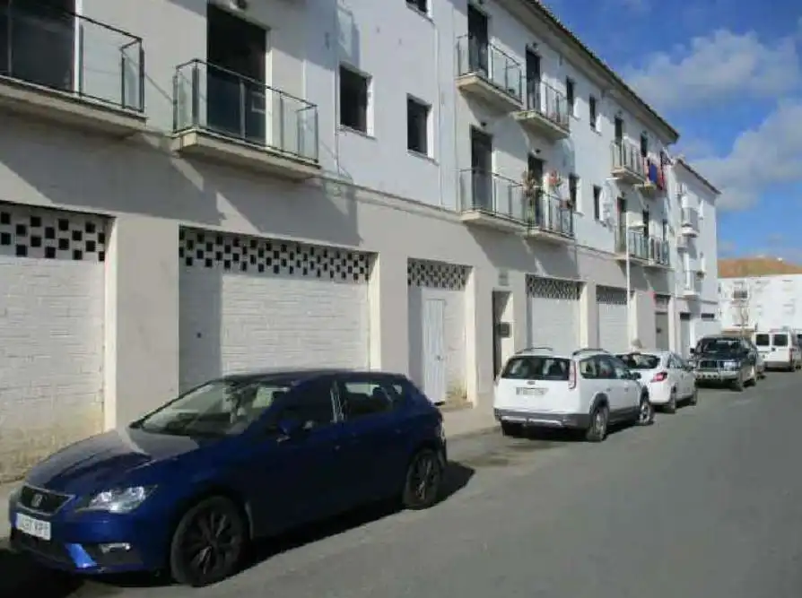 Gewerbefläche zum Verkauf in Av/ De Huelva