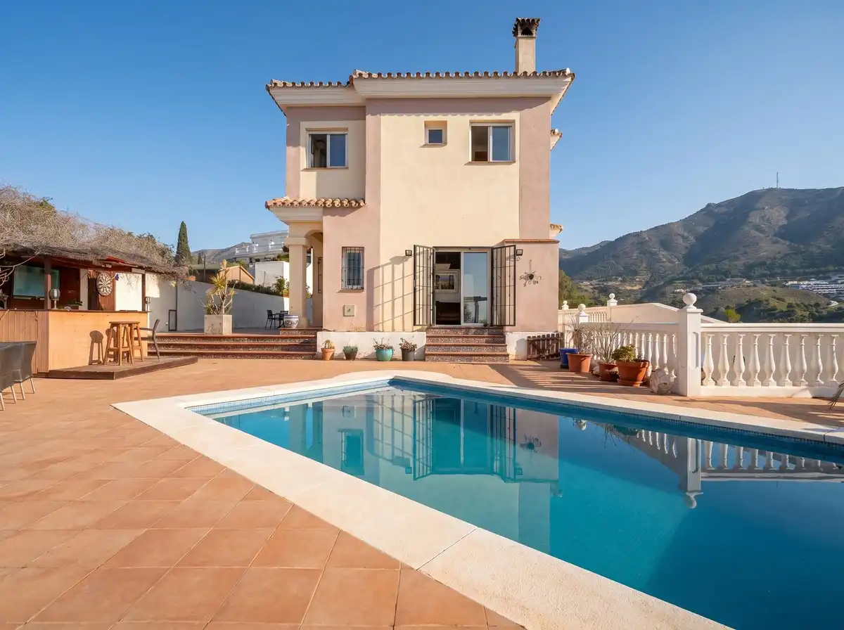 Haus mit Pool zum Verkauf in Torreblanca - Fuengirola,Torreblanca,Calle CastaÃÂ±o, imagen 2