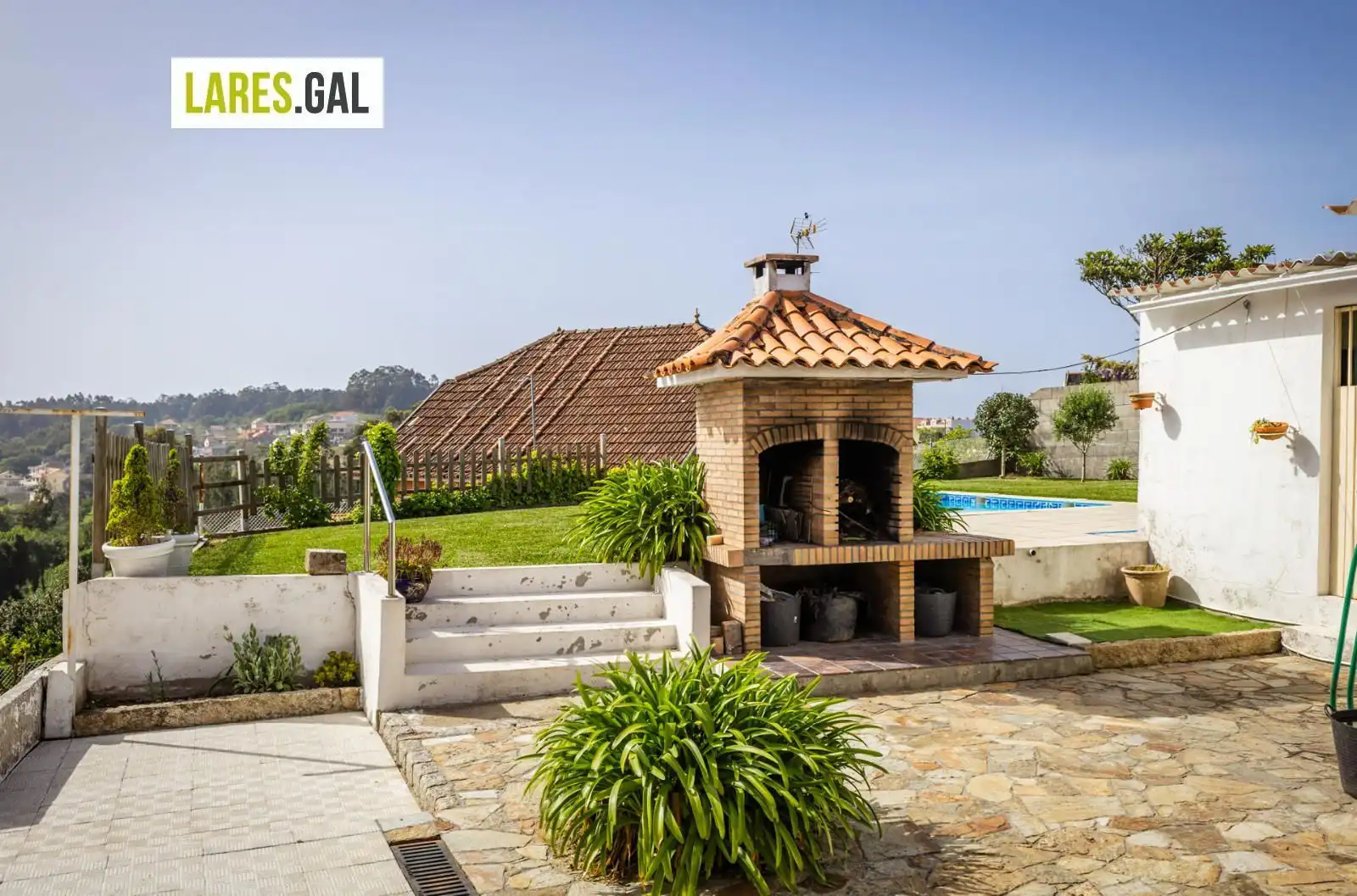 Jardín de Casa o chalet en venta en Bueu con Jardín privado, Terraza y Trastero