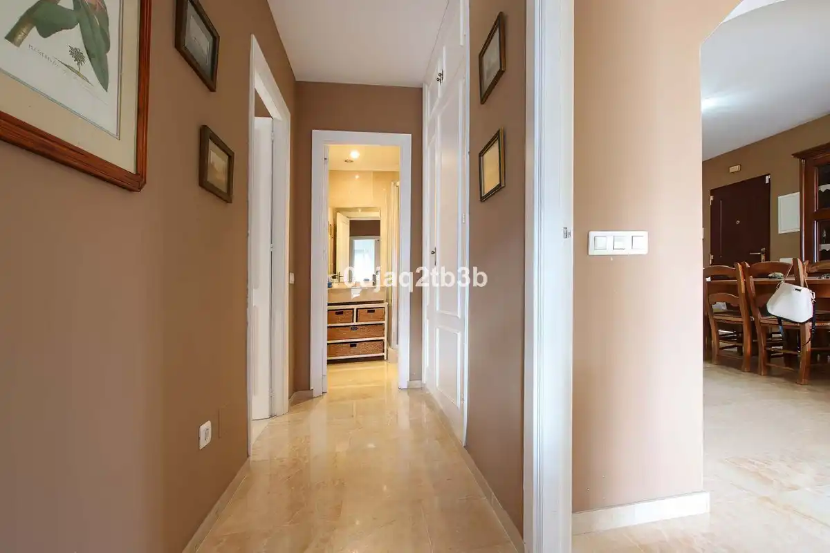 Home with pool for sale in Nueva Andalucía, imagen 13