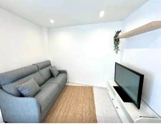 Living room of Flat for sale in Ferrol  with Heating, Storage room and Furnished