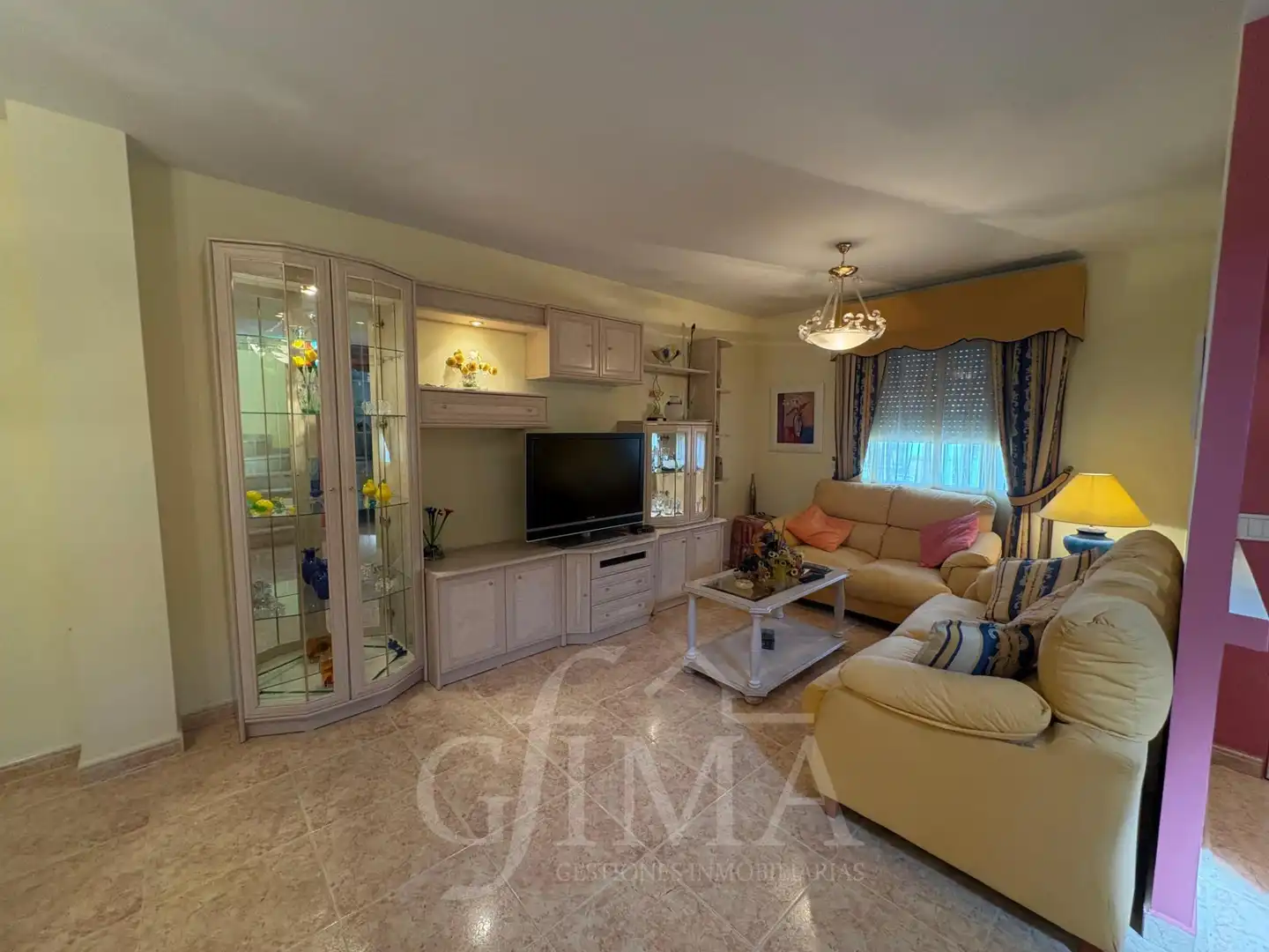 Living room of Detached homes for sale in Ciudad Real  with Air Conditioner, Heating and Terrace