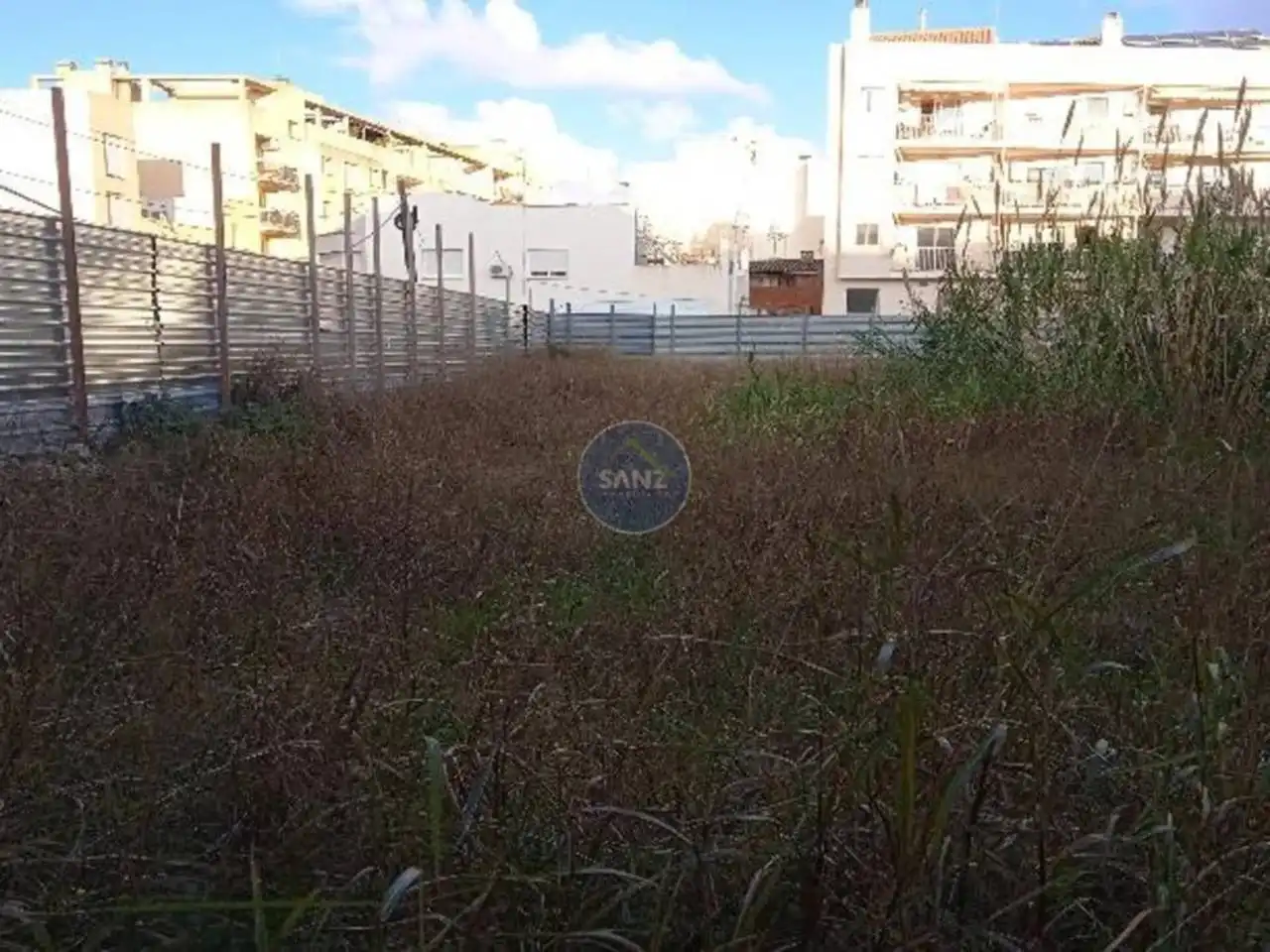 Terreny industrial en venda en Gandia