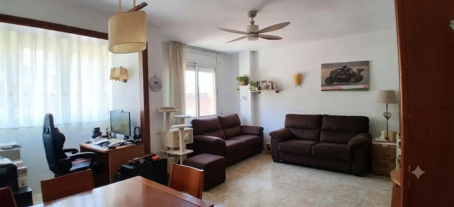Wohnzimmer von Wohnung zum Verkauf in Sabadell mit Klimaanlage, Heizung und Möbliert