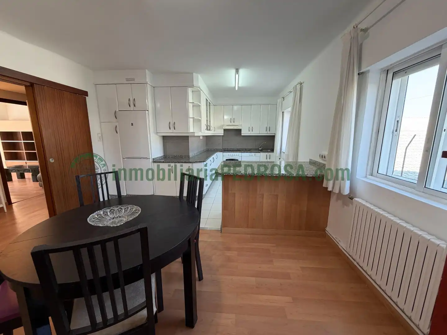 Cocina de Piso de alquiler en Pontevedra Capital  con Calefacción, Amueblado y Balcón