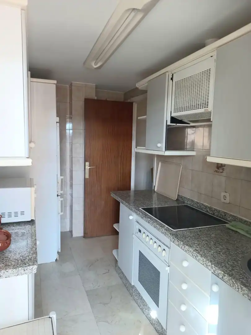 Cocina de Piso de alquiler en Córdoba con Aire acondicionado, Calefacción y Trastero