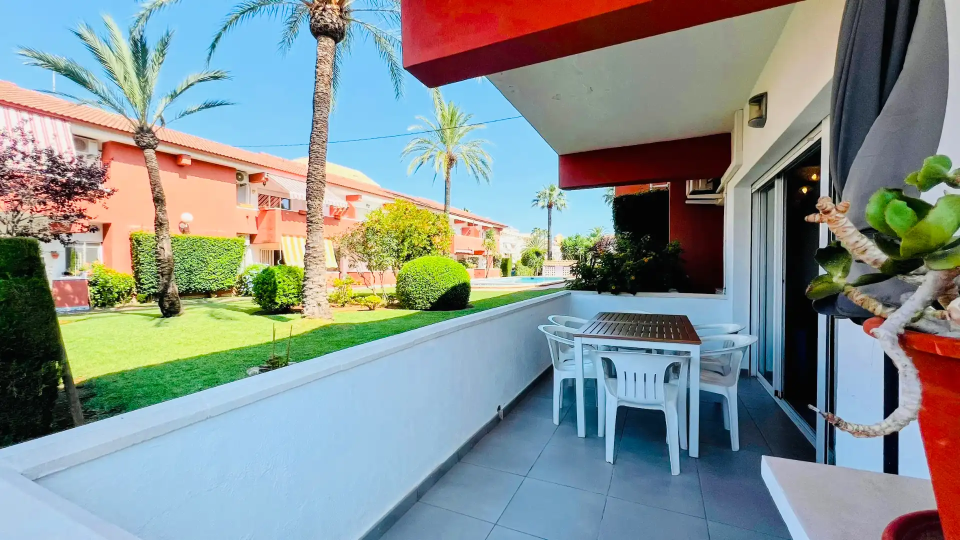 Erdgeschosswohnung mit Pool zum Verkauf in El Puerto, imagen 2