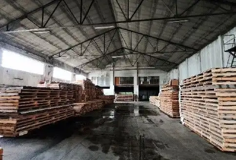 Nau industrial en venda en Hacinas