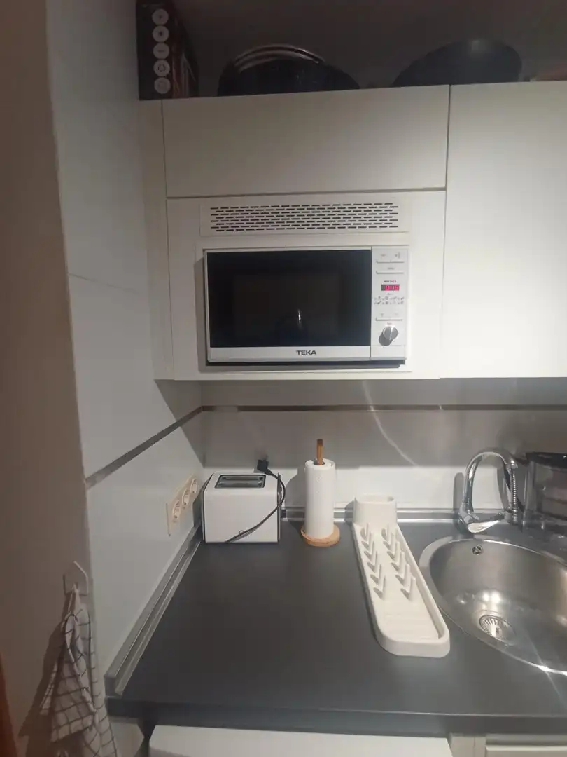 Cuina de Pis de lloguer en Málaga amb Aire condicionat