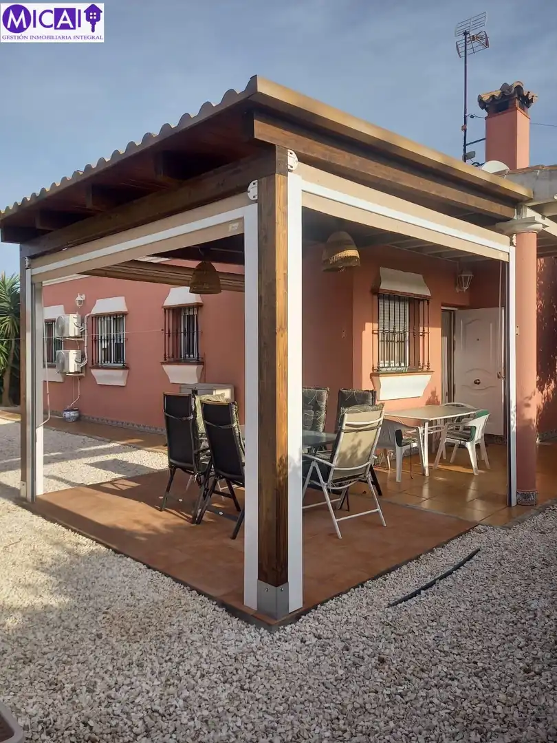 Terrace of Houses for sale in Chiclana de la Frontera  with Air Conditioner and Terrace
