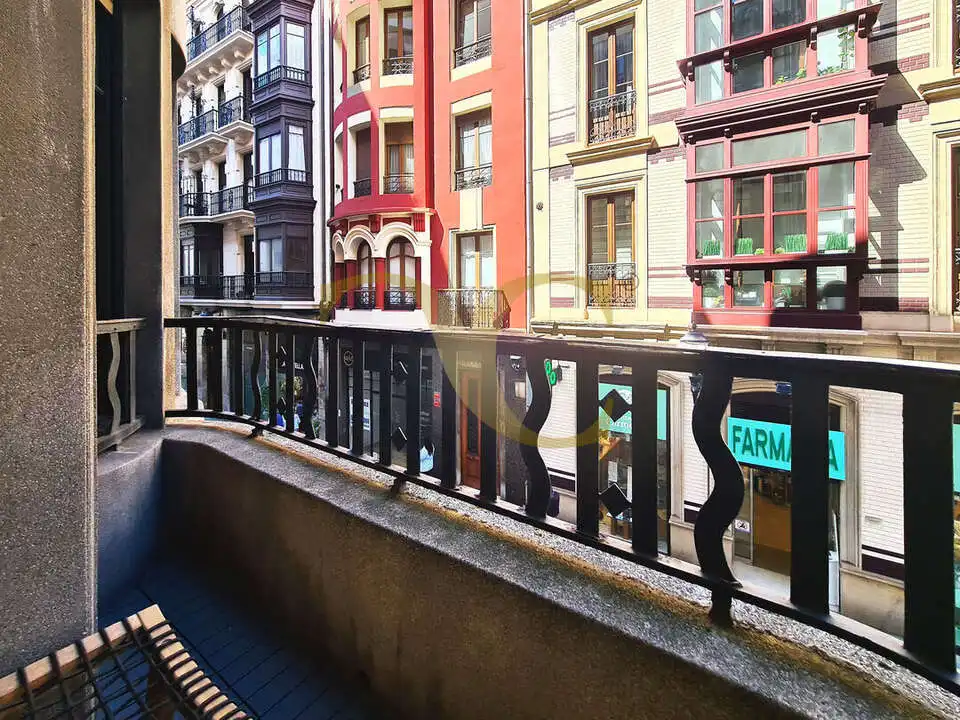 Terraza de Piso en venta en Gijón  con Calefacción, Terraza y Balcón